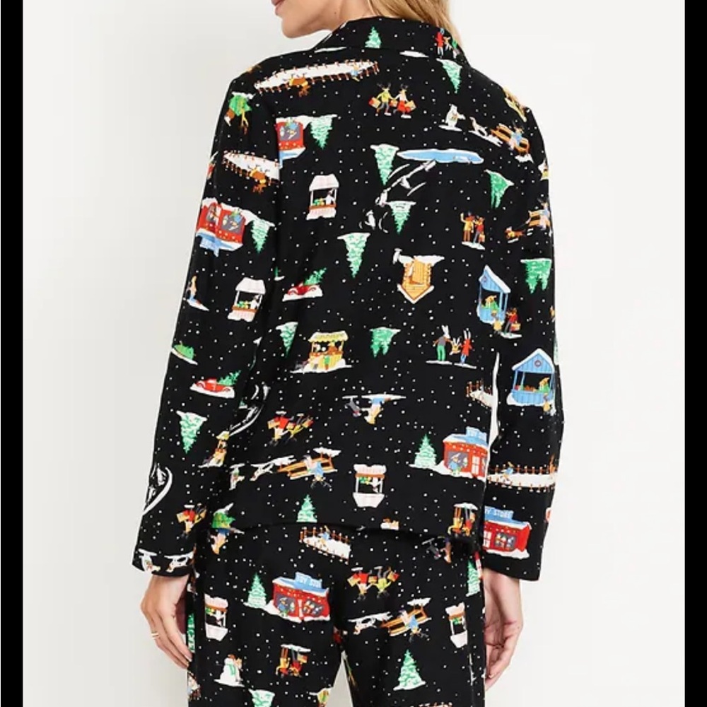 🪼Holiday Black pj set Small top with Medium bottoms! - Picture 2 of 5